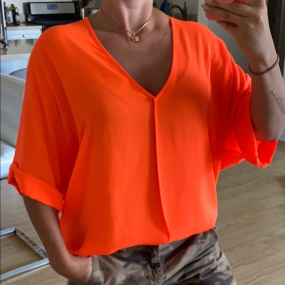 Caribbean Queen Tops - Neon Blouse